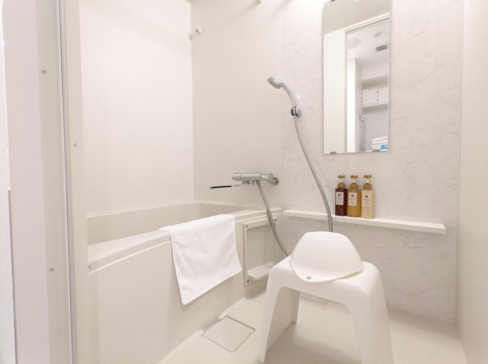 Eslead Hotel Namba South Ⅱ Osaka Room photo